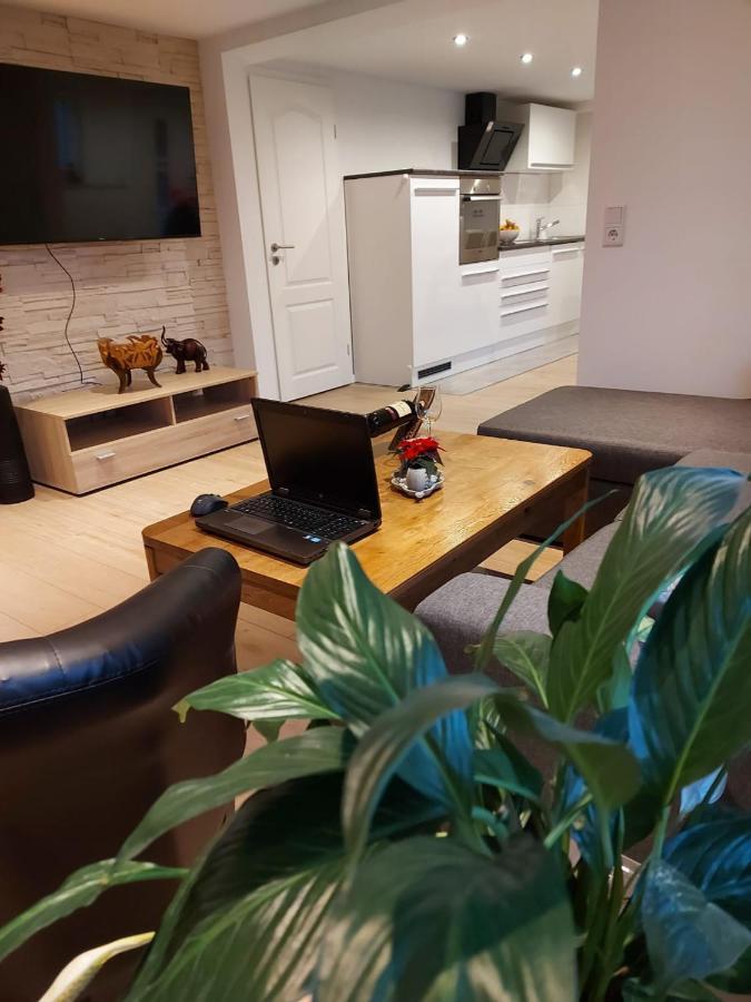 Lilli Apartment *